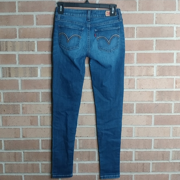 Levi's | EUC Dark Skinny Legging Jeans - Picture 3 of 4